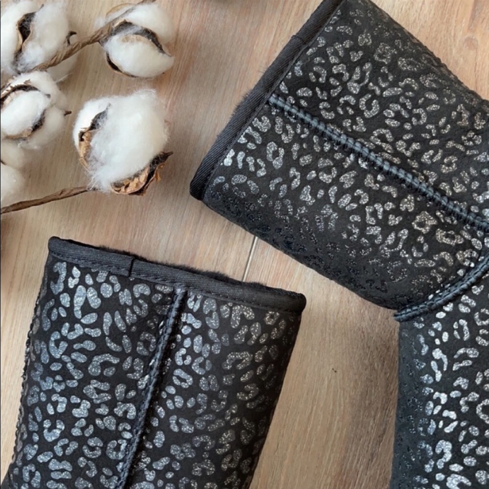 🌴🔆UGG- CLASSIC SHORT SNOW LEOPARD BOOTS🔆🌴 - Picture 10 of 13